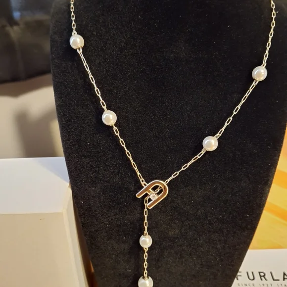 Furla Arch Pearl Necklace With Dustbag and Box Full Inclusion NWT - Picture 2 of 13